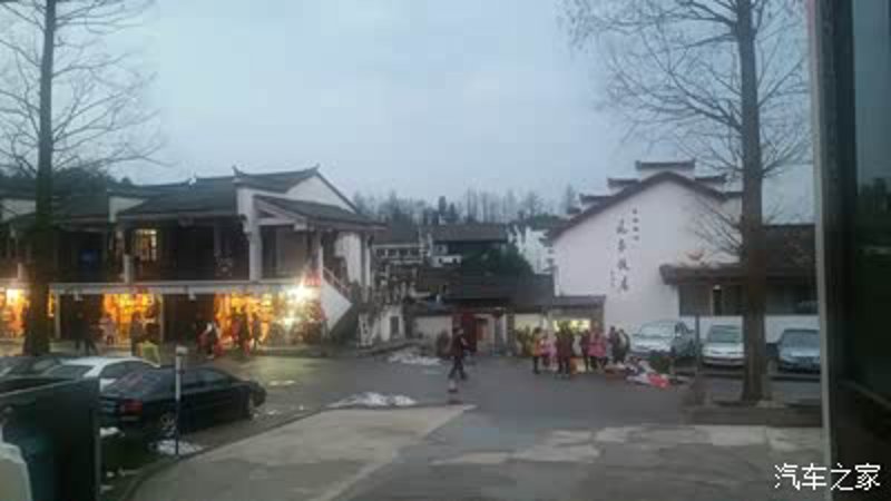翡翠谷商贸公司的经营范围广博多样,涵盖了哪些具体内容?今天我们来深度研究一下。